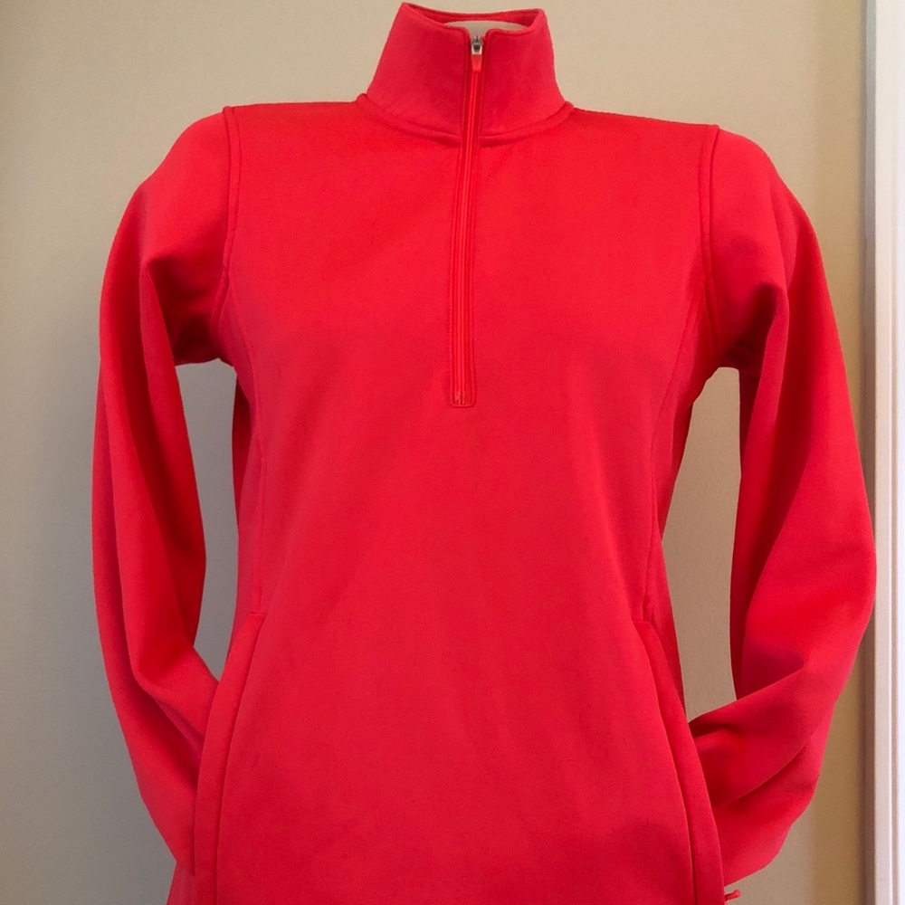 Nike womens Small workout jacket / pullover